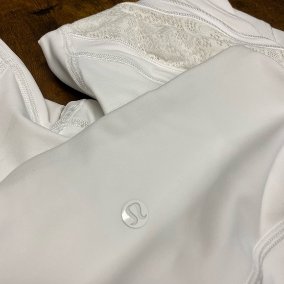 Wander under Hugh rise tight lace Lululemon - Picture 4 of 5